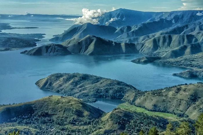 Legenda Misteri Pusuk Buhit, Puncak Barat Pinggir Danau Toba yang Simpan Beragam Kejadian Gaib