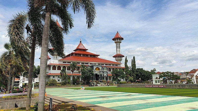 Legenda Asal Usul Kota Cianjur, Kisah Pak Kikir yang Tenggelam karena Keserakahan dan Ketamakannya