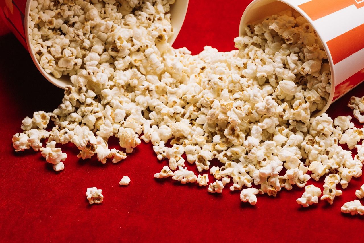 Kenapa Biji Jagung Bisa Meledak Jadi Popcorn? Ini Penjelasan Ilmiahnya