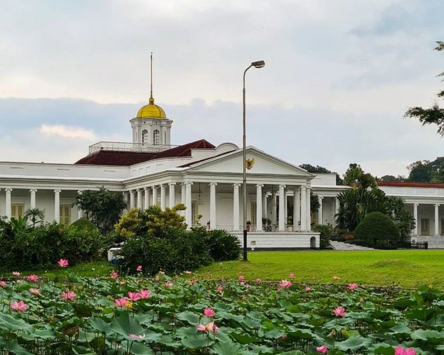 Istana Bogor Miliki 8  Kisah Mistis dari Tentara Belanda yang Ditumbalkan Hingga Suara Misterius Serta Pemberian Sajen di Setiap Sudut