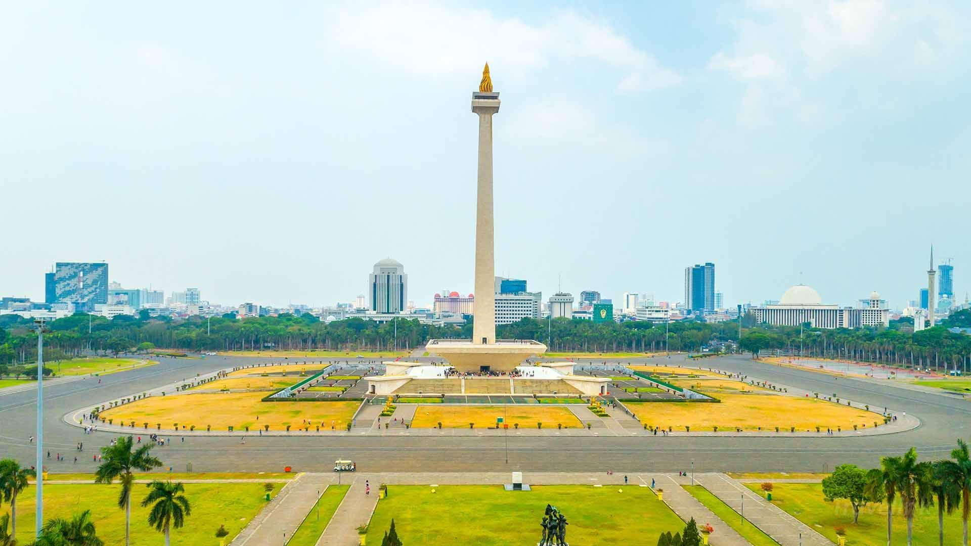 3 Misteri Monas: Dari Jejak Kaki Soekarno Hingga Penampakan Hantu Wanita yang Terlihat dari kantor Presiden