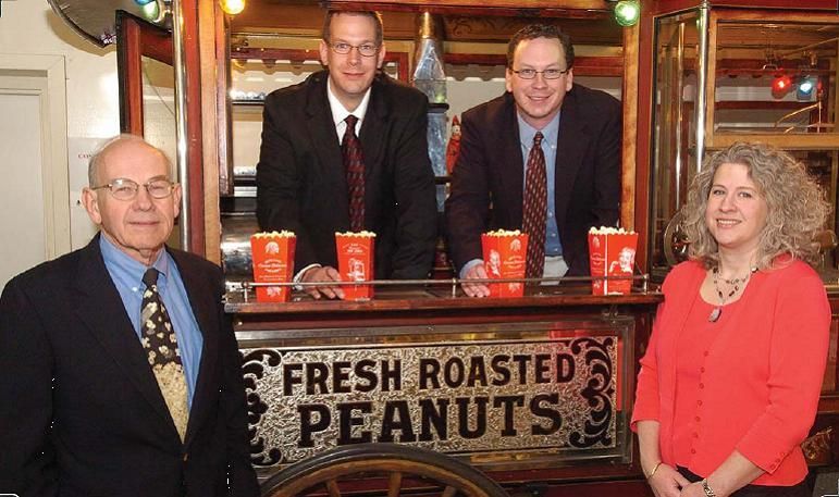 Mengenal Charles Cretors, Sang Bapak Mesin Pembuat Popcorn