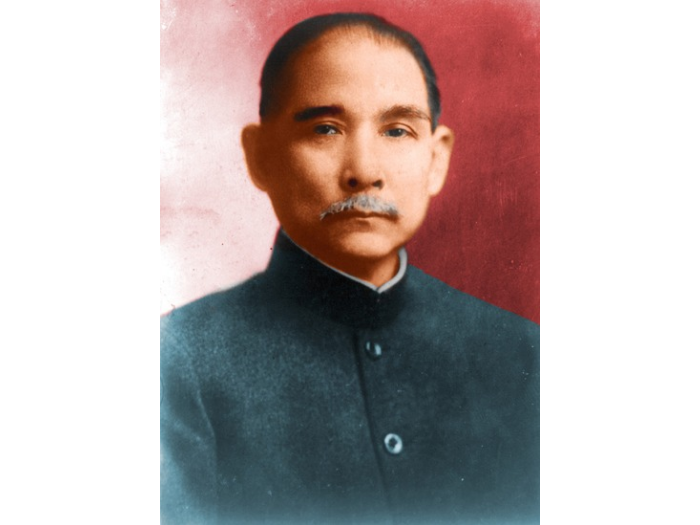 Kisah Revolusi Xinhai: Perjuangan Sun Yat-sen dan Akhir Kekuasaan Qing