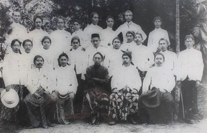 7 Fakta Menarik Hari Kebangkitan Nasional: Bukan Cuma Sekadar Upacara Belaka!