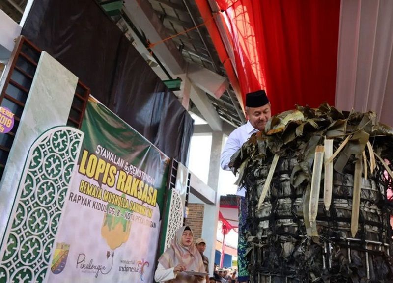 Tradisi Syawalan di Pekalongan: Lopis, Budaya, dan Kebersamaan yang Terjaga