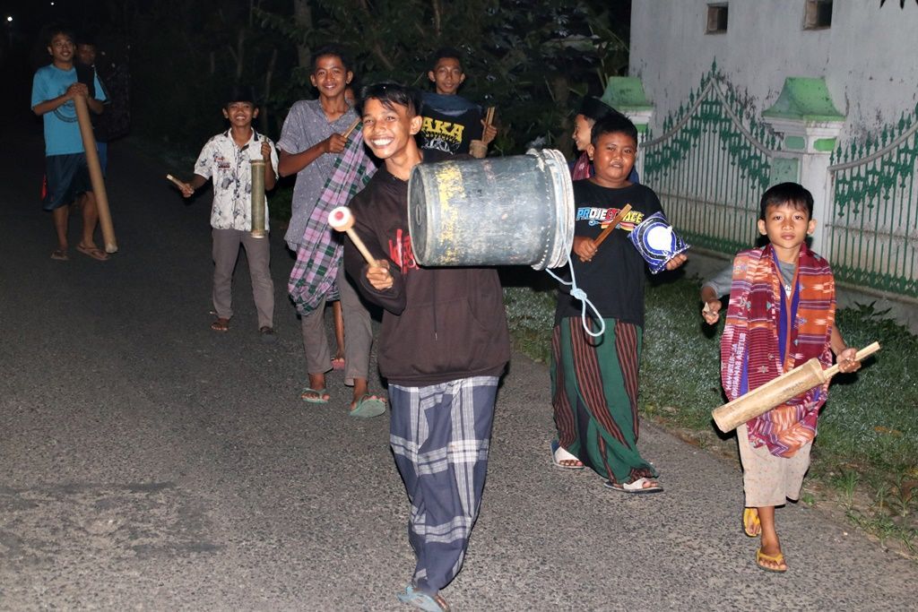 Misteri Tradisi Kentongan Sahur, dari Desa hingga Perkotaan