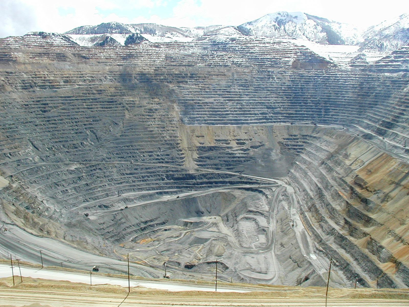 Fakta Unik: Monumen-Monumen Ini Bisa Diamati dari Antariksa!