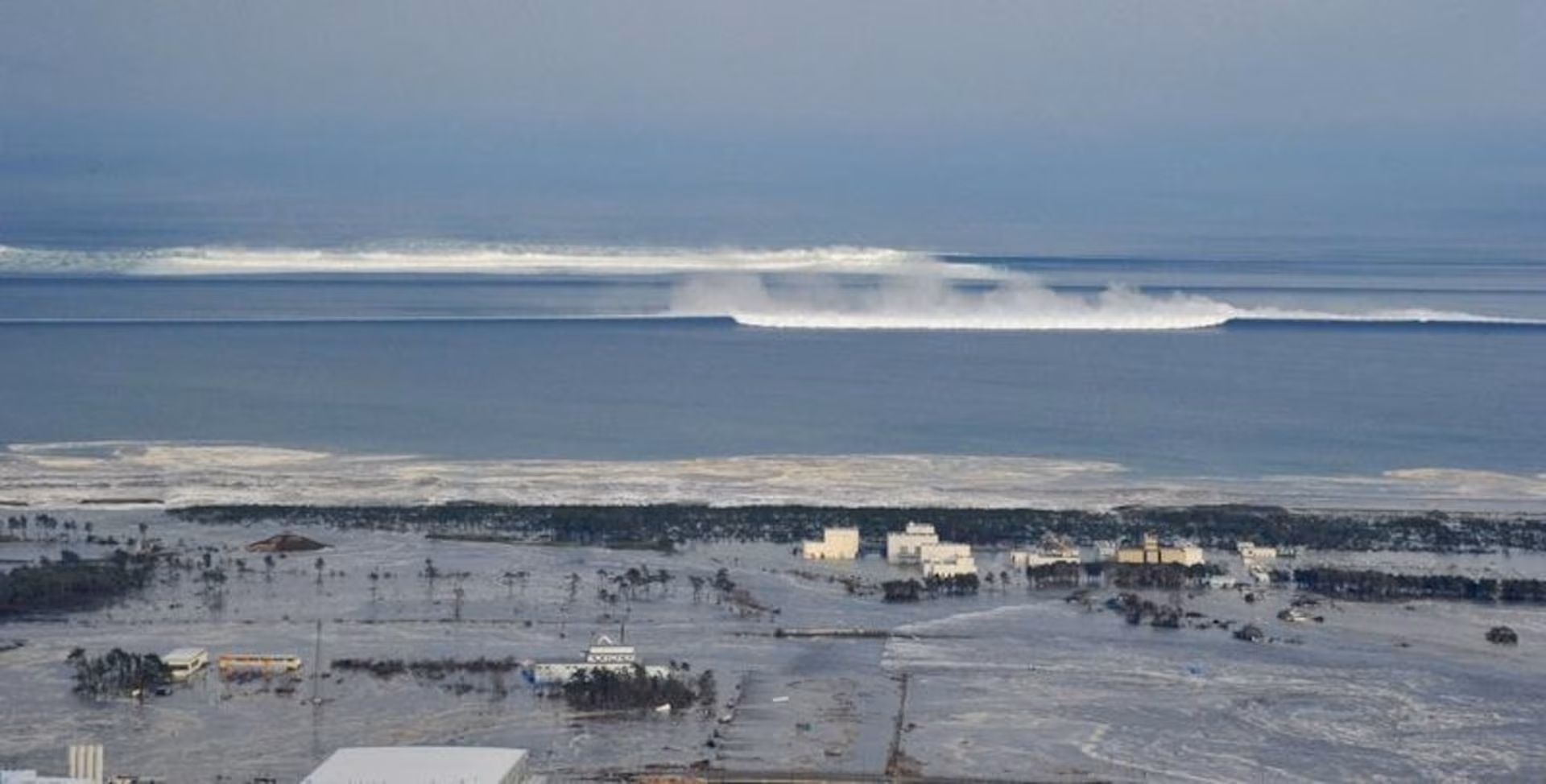 Jepang Diramal Kena Terjang Bencana Dahsyat Juli 2025, Laut Mendidih hingga Tsunami Raksasa?