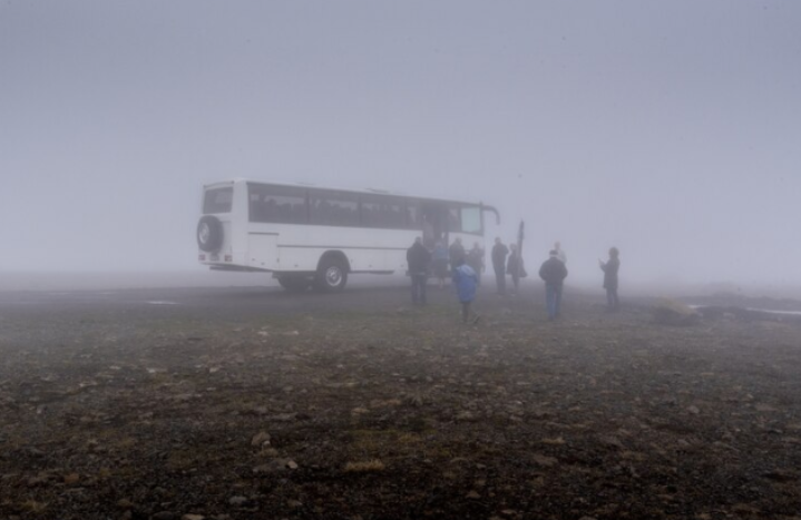 Kisah Mistis Bus Kabut Konan yang Berhantu Tiap Kabut Turun
