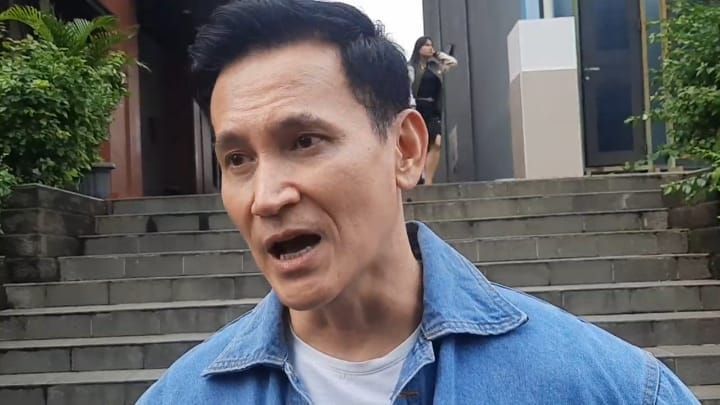 Marcelino Lefrandt Bantah Putus dengan Violenzia Jeanette karena Beda Agama dan Orang Ketiga