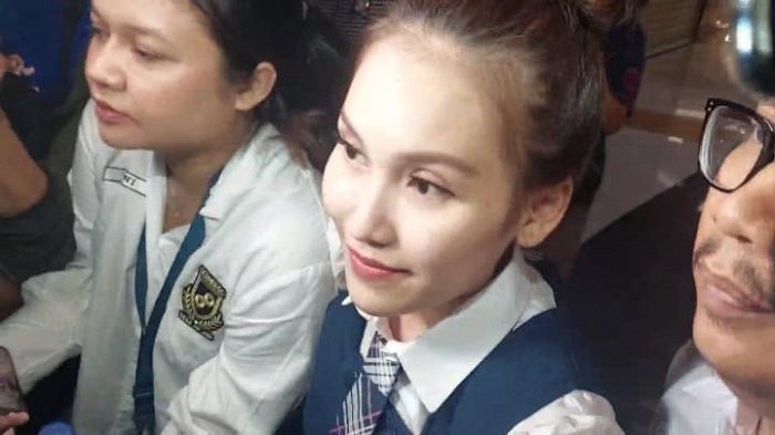 Ayu Ting Ting Ogah Tanggapi Enji yang Ngaku Kangen dengan Bilqis