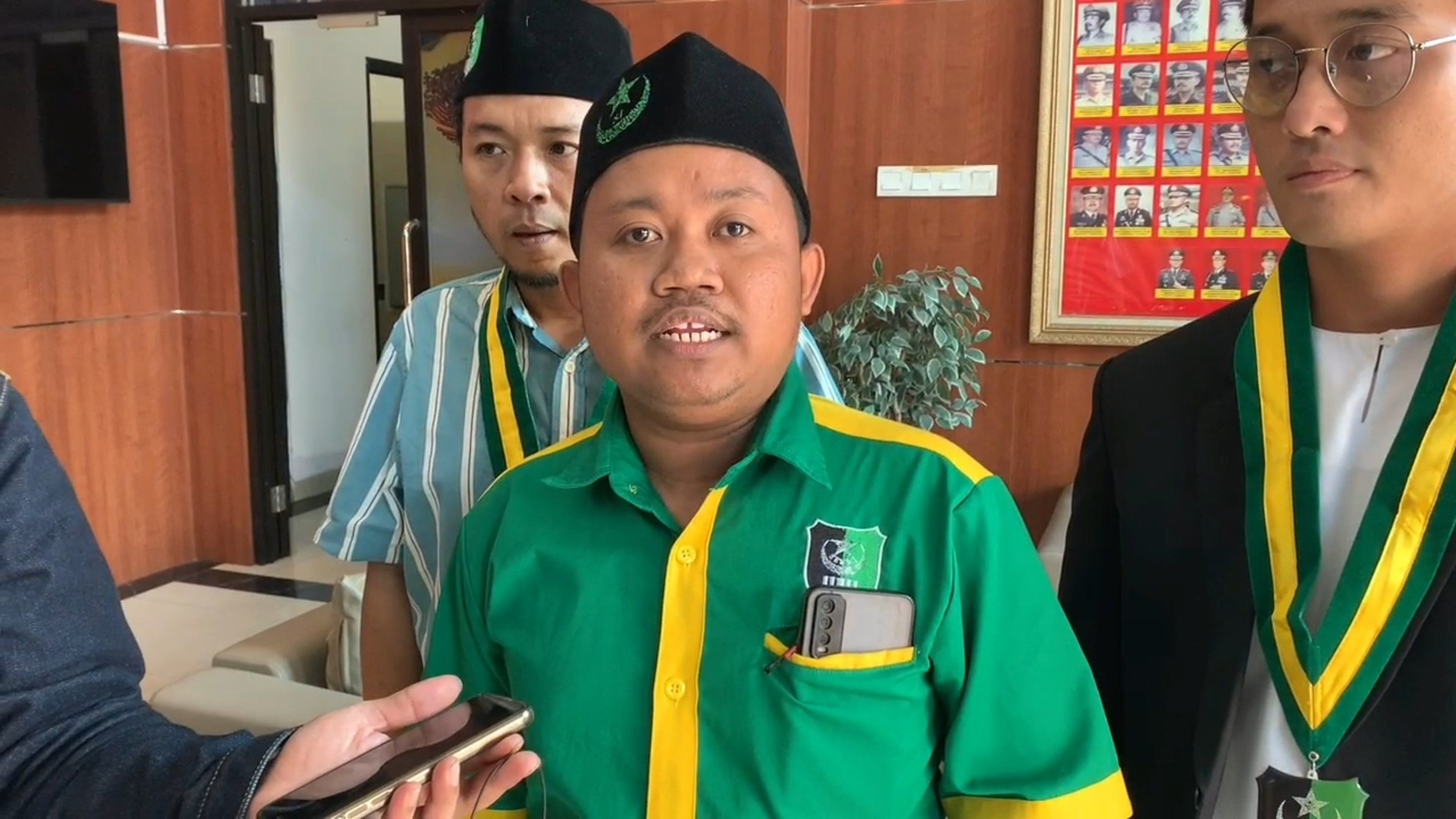 Selebgram Oklin Fia Dilaporkan PB SEMI ke Polisi Terkait Konten Jilat Es Krim