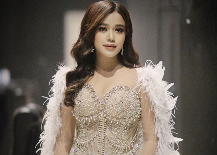 Brisia Jodie Bikin Geger Lagi Unggah Foto USG Usai Diisukan Hamil, Pose Pegang Perut Buncit Disorot