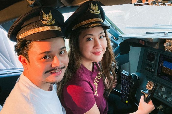 Derby Romero Cinta Pertama Sherina Munaf, Tulisan di Diary Jadi Bukti