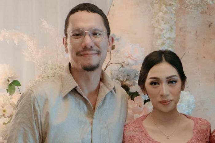 Angga Maliq & D'Essentials Resmi Lamar Dewi Andrarini, Adik Ipar Ryan D'Masiv