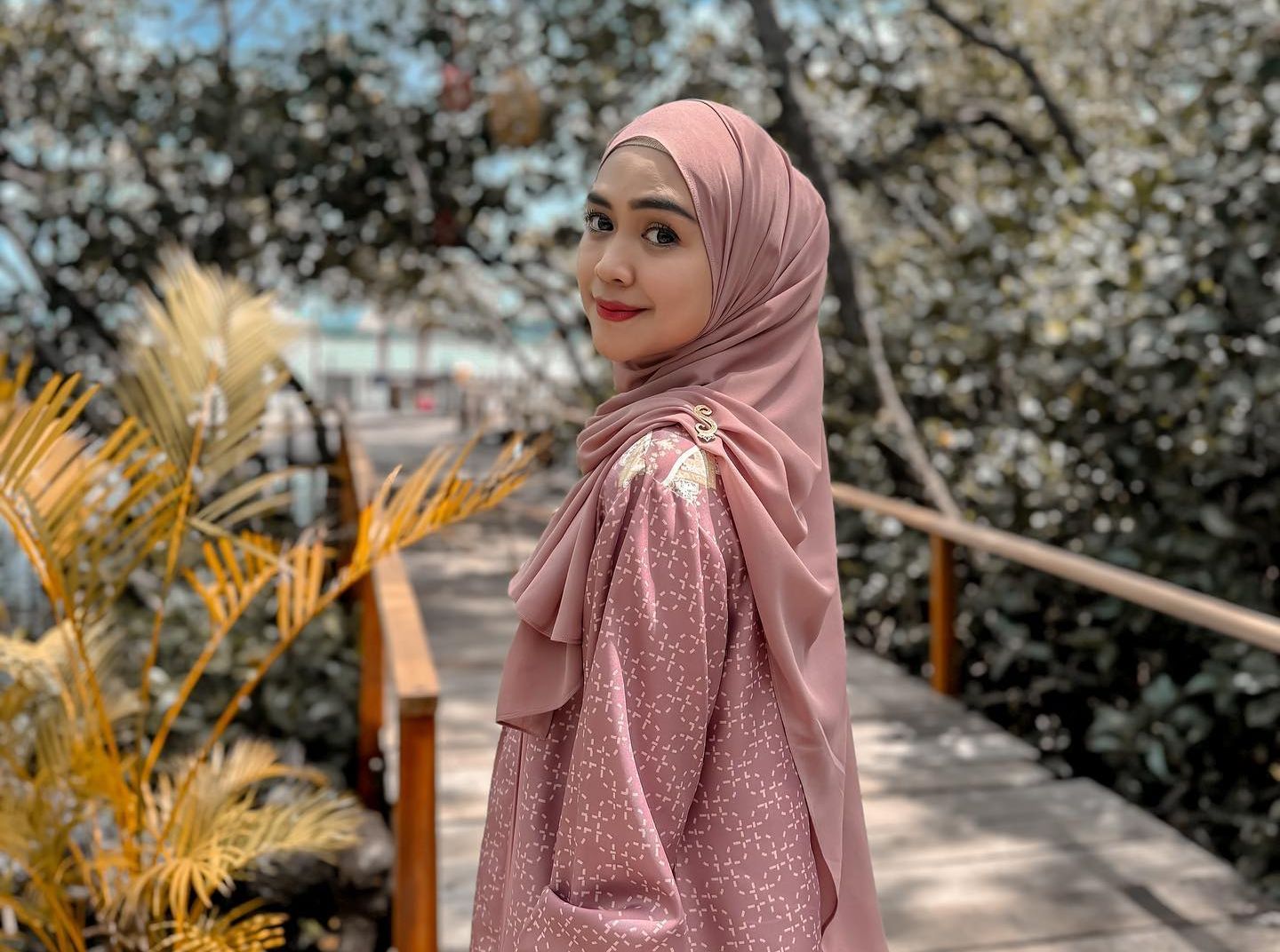 Ria Ricis Panen Hujatan Usai Umumkan Bakal Jual Rumah yang Dicicil Suami