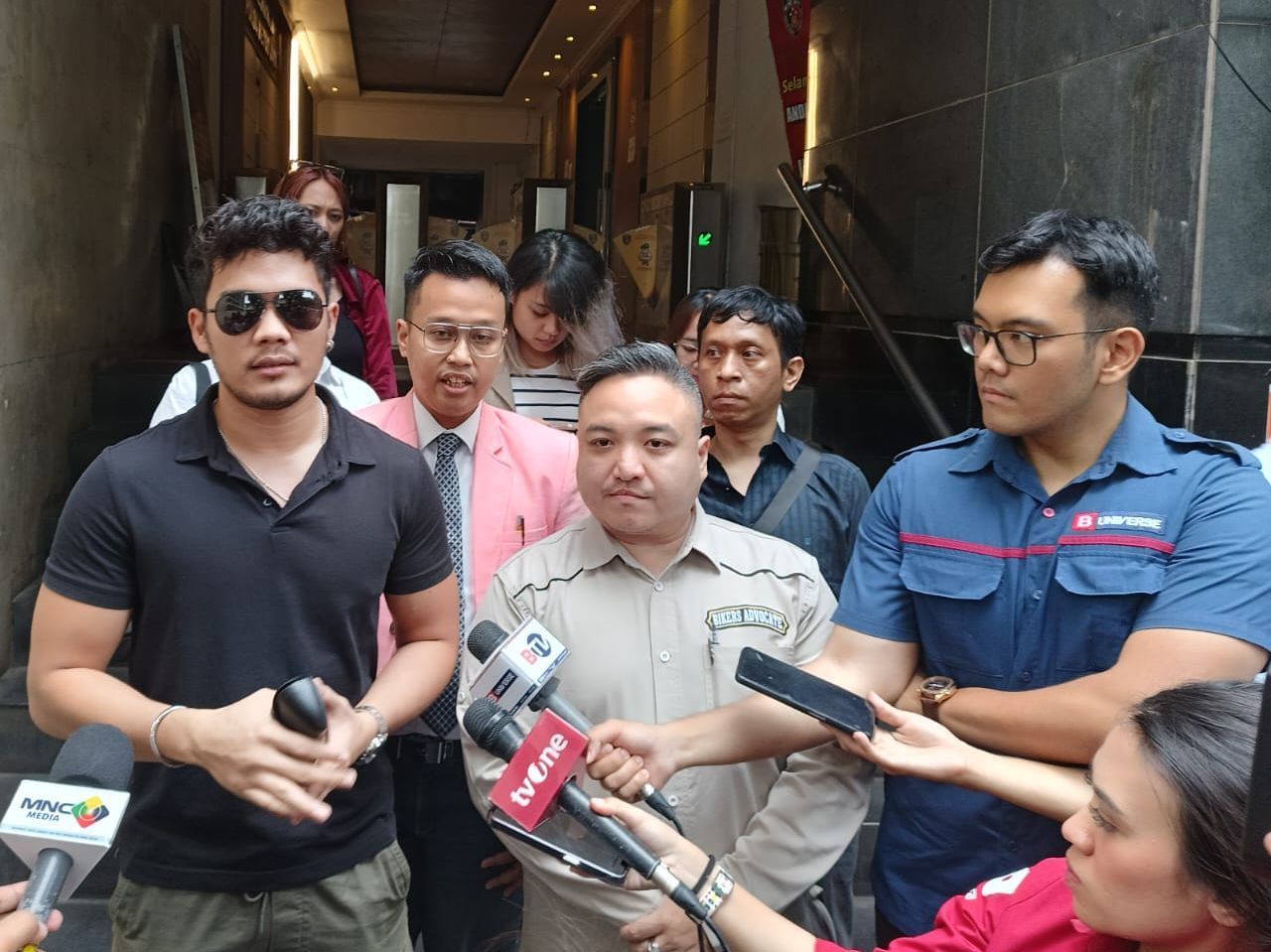 Tersangka Film Dewasa Kelas Bintang Bima Prawira Selesai Diperiksa, Dicecar 37 Pertanyaan dan Wajib Lapor