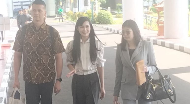 Sandra Dewi Jalani Pemeriksaan Terkait Kasus Korupsi Harvey Moeis Hari Ini