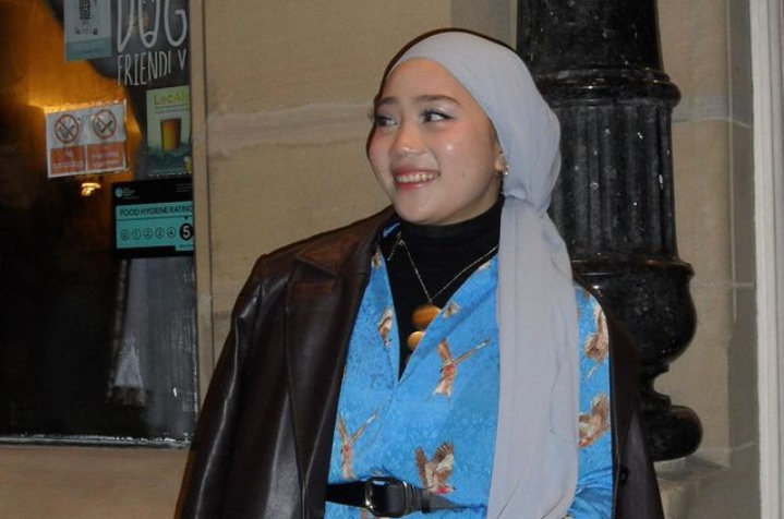 Zara Putri Ridwan Kamil Lepas Hijab dengan Dasar Pencarian Jatidiri