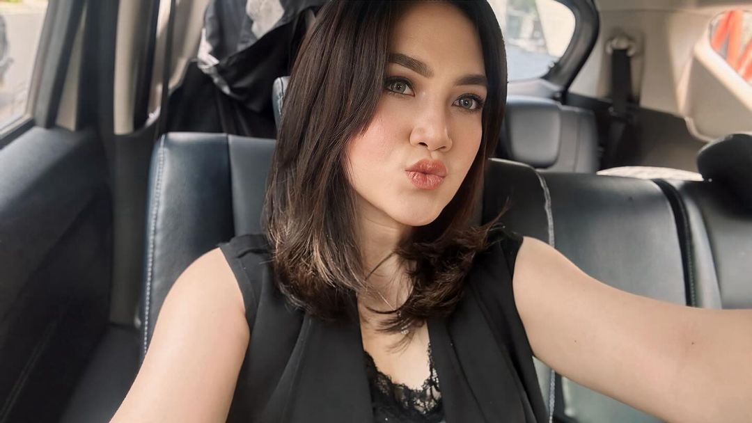 Profil dan Agama Chacha Thaib Selebgram yang Ungkap Perilaku Kikir Mantan Suami
