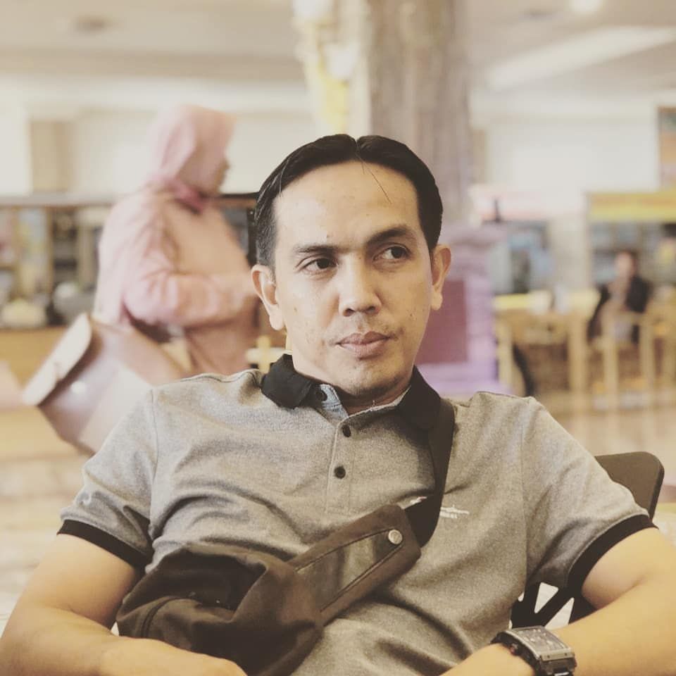Fakta-fakta Atox Daeng Sila, Suami Fenny Frans  Selingkuh dengan ART