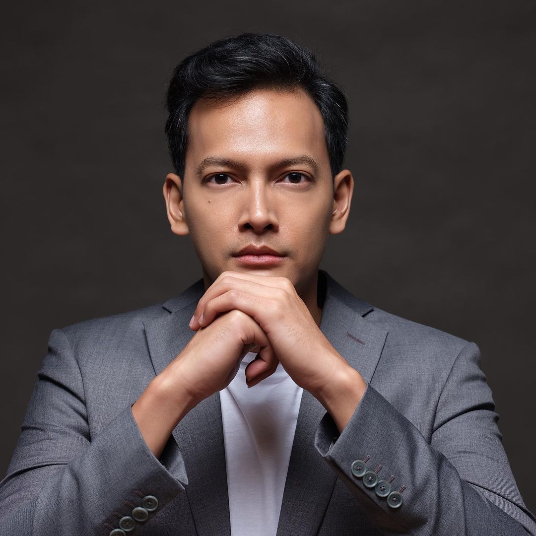 Ferdi Nuril Saut-Sautan Lelucon dengan Netizen Usai Kembali Berperan Jadi Suami di Film Barunya