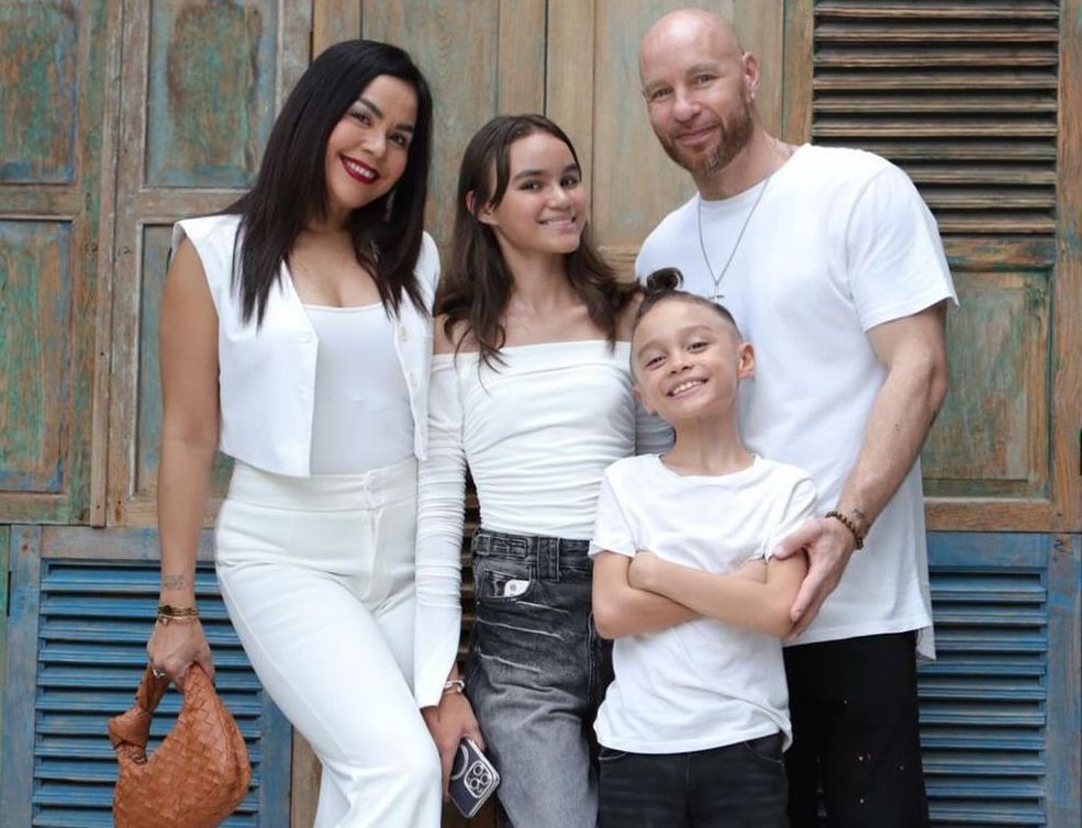 Melaney Ricardo Dituding Rumah Tangganya Gak Harmonis Usai Posting Liburan Hanya dengan Anak-anaknya