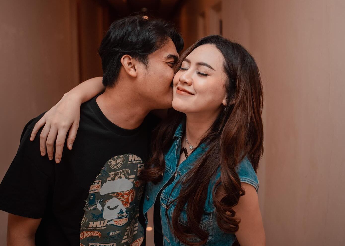 Happy Asmara Menikah dengan Gilga Sahid di Kediri, Sudah Resmi?