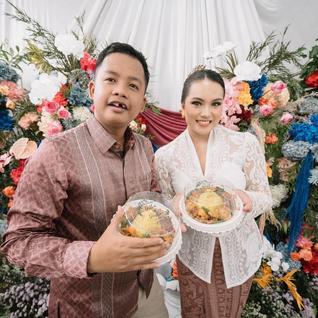 Dustin Tiffani Ungkap Kata-Kata Bijak Usai Lamarannya Dapat Banyak Hujatan Dari Netizen