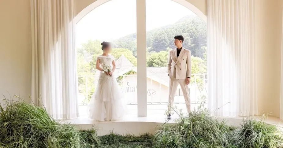 Lee Dong Wook Menikah dengan Wanita Bukan Artis, Usia Terpaut 6 Tahun Lebih Muda