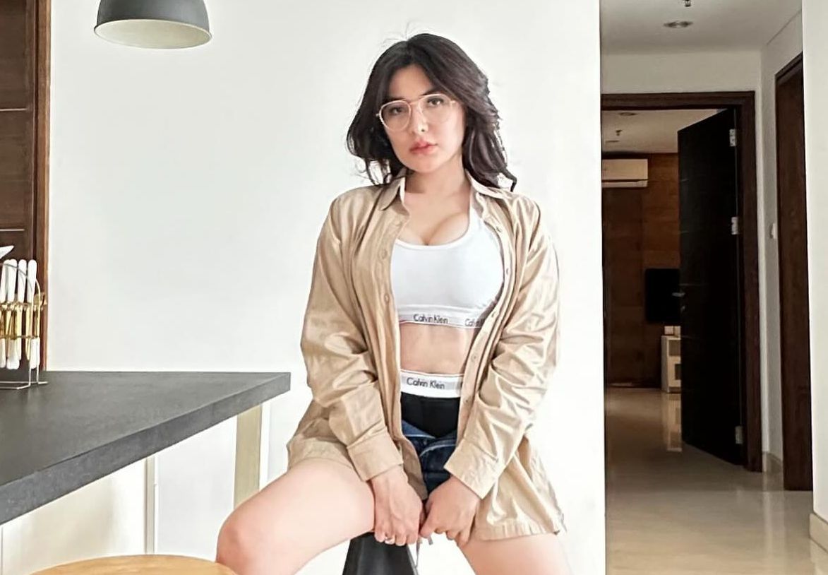 Angela Lee Gak Konsisten Beri Jawaban Soal Kasus Penipuannya, Polisi: Ciri-ciri Pengguna Narkoba