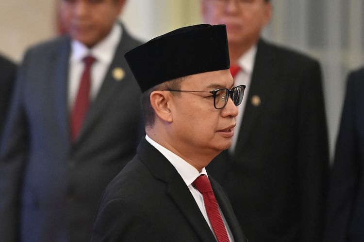 Profil Taruna Ikrar, Kepala BPOM Baru yang Pernah Dicabut Gelar Profesornya