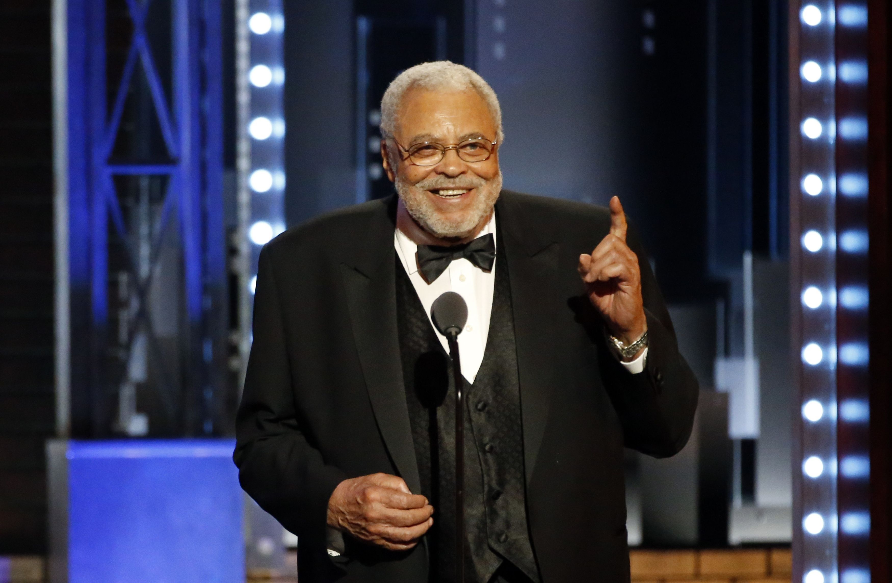 James Earl Jones, Pengisi Suara Darth Vader 'Star Wars' Meninggal Dunia di Usia 93 Tahun