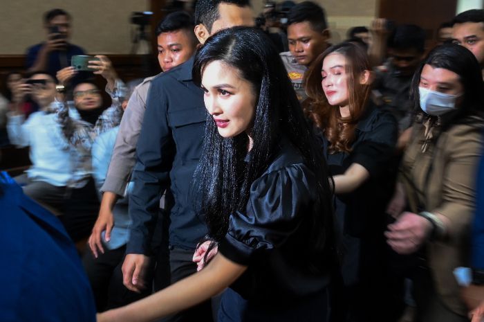 Sandra Dewi Menangis Ceritakan Anak-anaknya Rindu Harvey Moeis: Saya Bilang Papanya Wamil