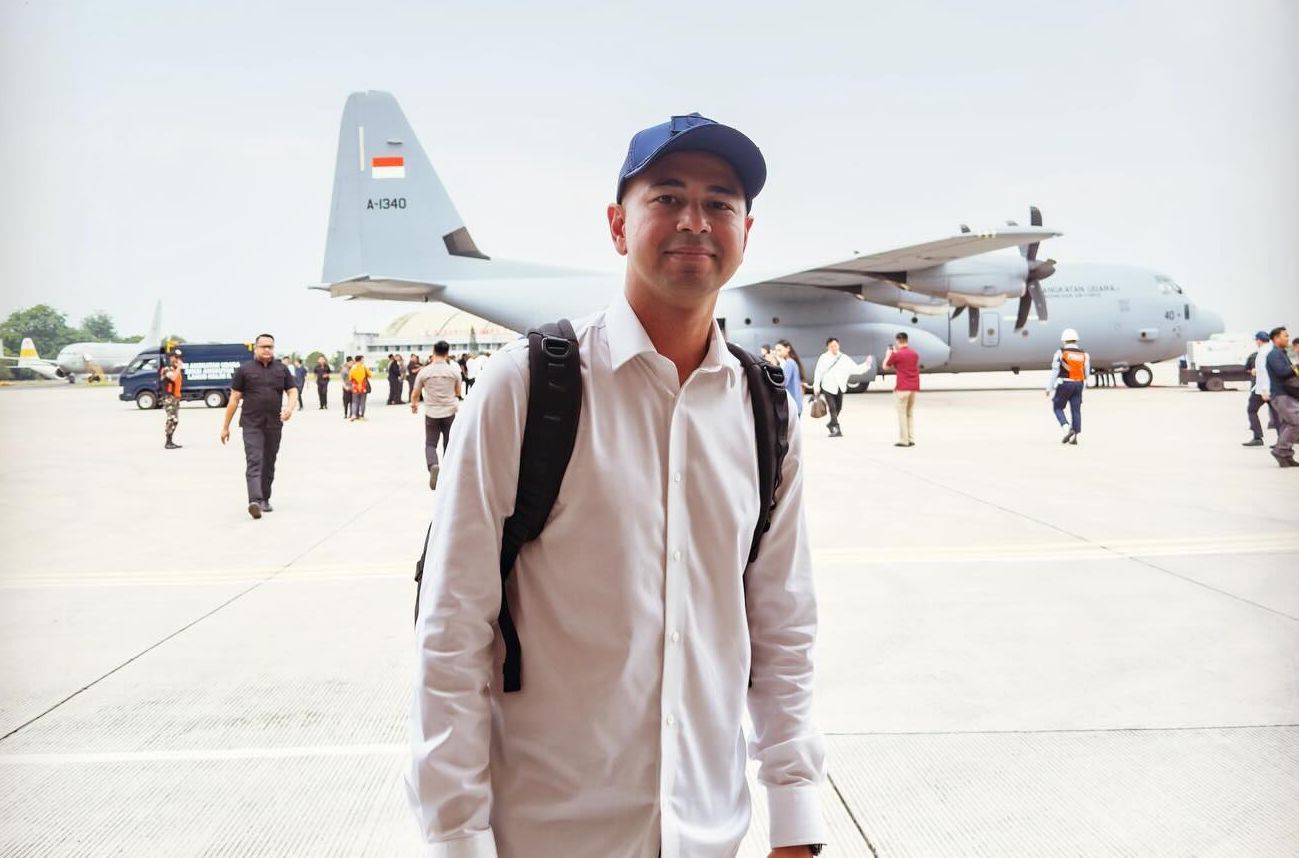 Raffi Ahmad Pamer Naik Super Hercules untuk Jalani Pembekalan Akmil di Magelang