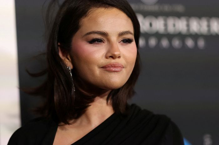 Selena Gomez Balas Komentar Jahat yang Hina Tubuhnya: Ini Membuatku Muak!