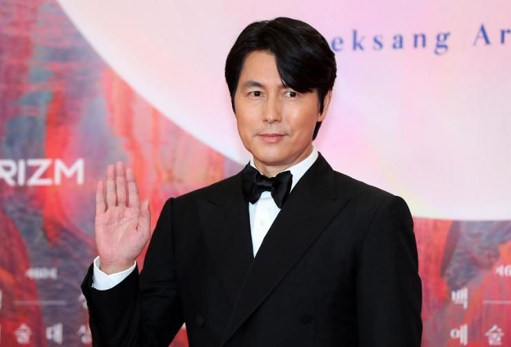 Bintang Korea Selatan Jung Woo-sung Minta Maaf Usai Terlibat Skandal Anak di luar Nikah