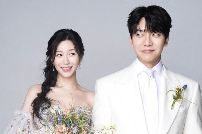 Bikin Gemas! Lee Da In Pamer Foto Putri Kecilnya dengan Lee Seung Gi