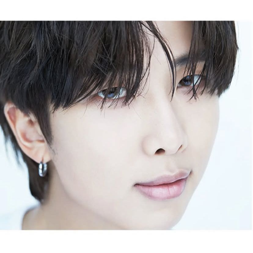 RM BTS Tulis Pesan Menyentuh untuk Penggemar saat Jalani Wamil