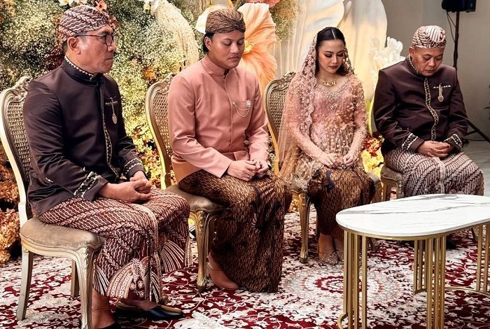 Momen Syukuran Bikin Netizen Kaget sama Usia Kehamilan Mahalini