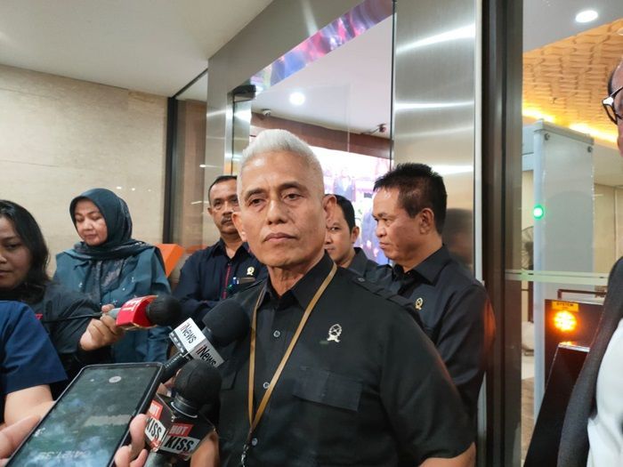 PN Jakut Laporkan Razman Nasution ke Bareskrim Buntut Ribut dengan Hotman Paris di Ruang Sidang