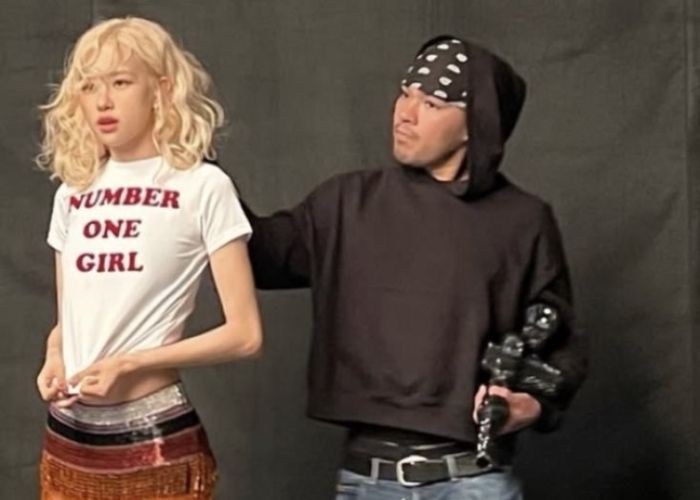 Rose BLACKPINK Berduka atas Kepergian Hair Stylist Jesus Guerrero