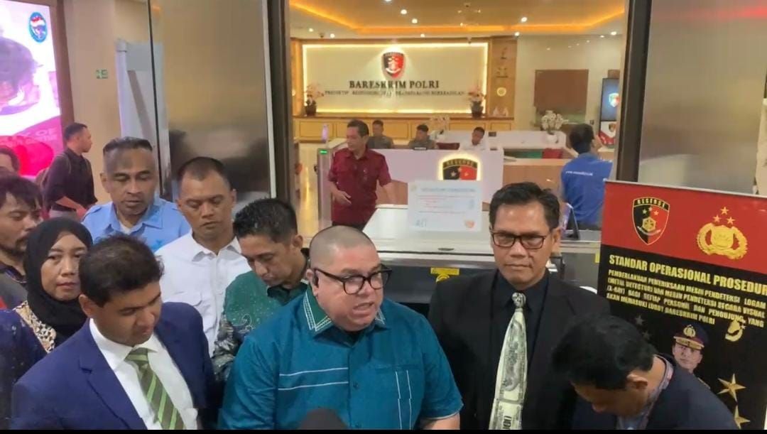 Usai Diperiksa soal Ricuh di Ruang Sidang, Razman Nasution Pede Tak Langgar Pasal Pidana