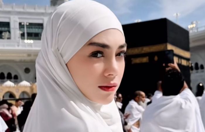 Celine Evangelista Blak-blakan Ungkap Alasan Mualaf: Aku Ingin Kenal Islam Lebih Dalam