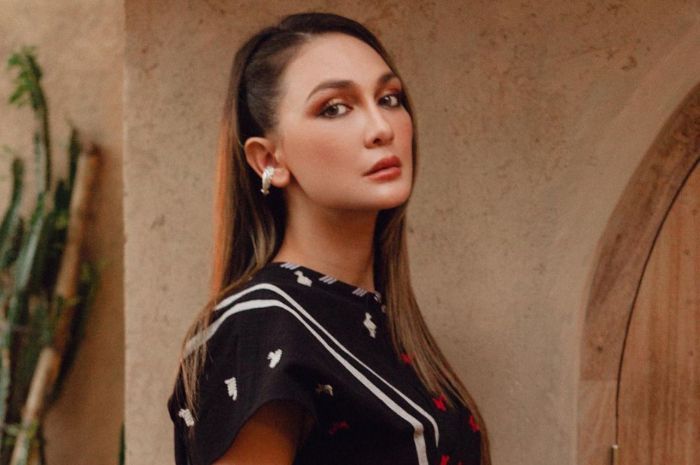 7 Film Luna Maya Terbaru 2023, dari Horor sampai Drama Komedi!
