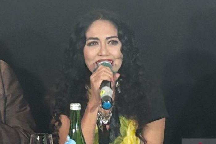 Aktris Senior Selly Marcelina Kembali Berakting Setelah Hiatus 20 Tahun Demi Film Suzzanna