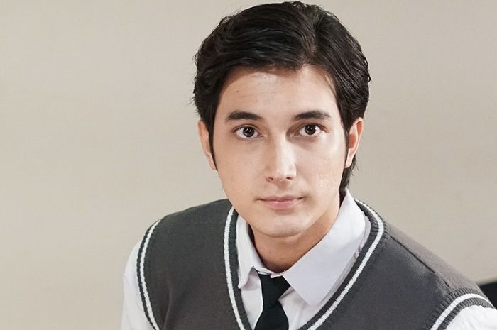 10 Series dan Film Junior Roberts Terbaru 2023, Seru Banget!