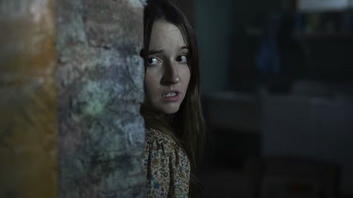 Rilis Trailer dan Poster, Film 'No One Will Save You' Ceritakan Teror Invasi Alien yang Menjadi Akhir Dunia