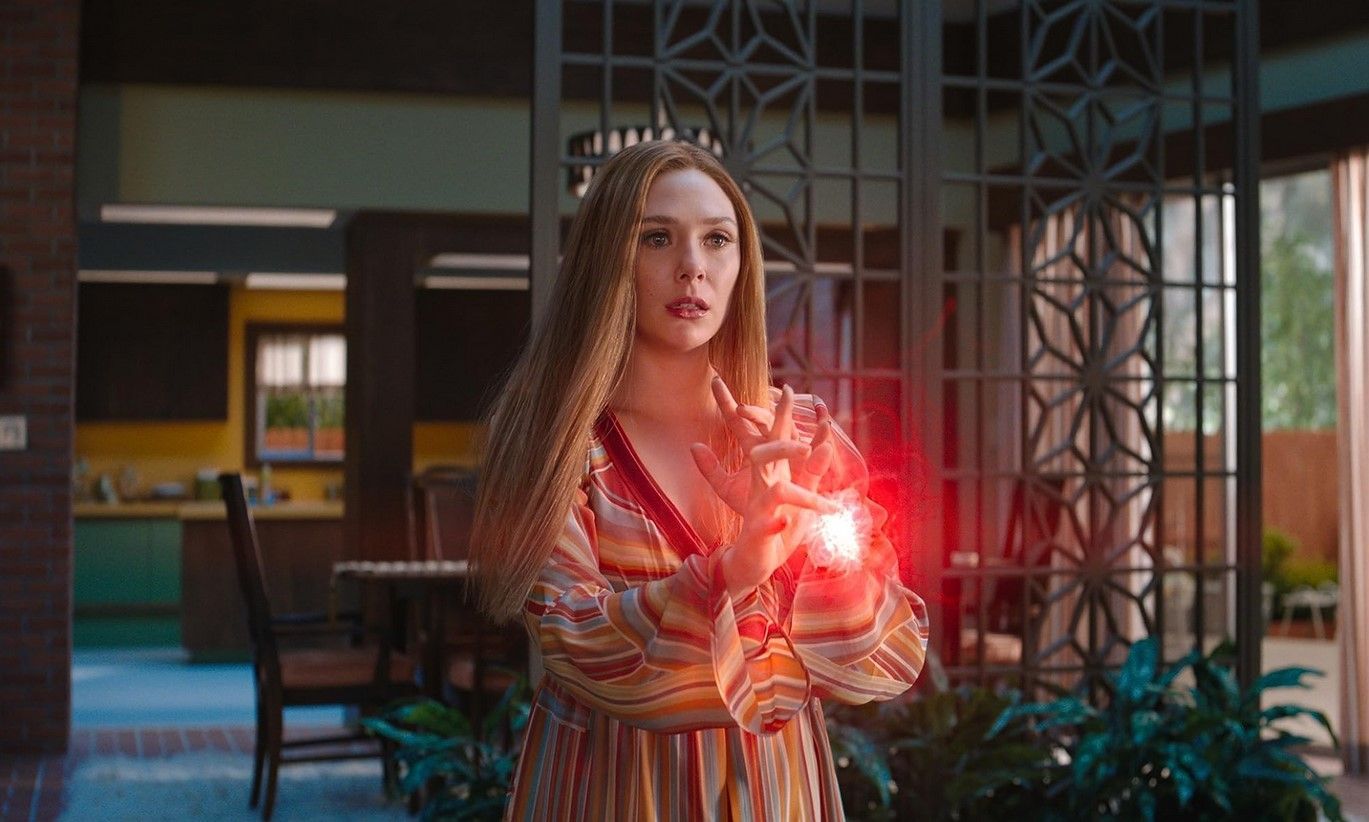 Tak Pernah Lagi Muncul di Proyek MCU, Benarkah Elizabeth Olsen Dipecat?