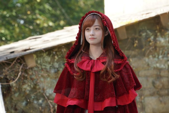 Review Film Netflix Terbaru ‘Once Upon A Crime’: Kisah Gadis Berkerudung Merah yang Mencari Pembunuh
